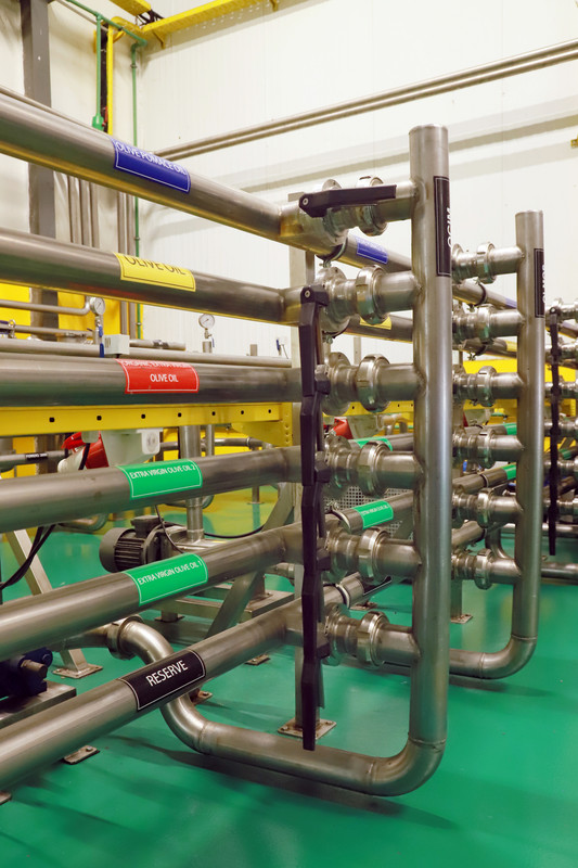 Vertical Manifold Column