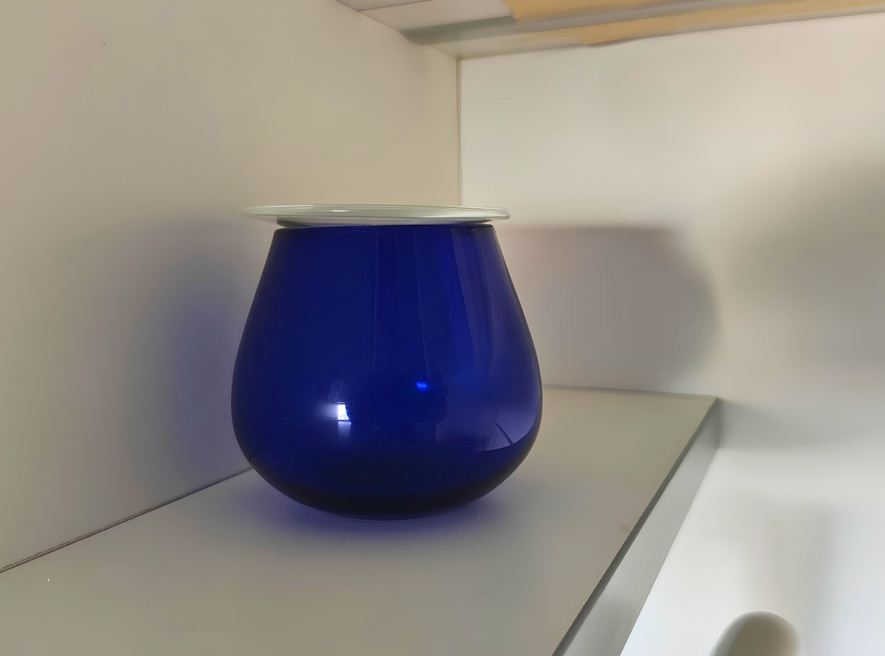 Standardized Cobalt Blue Sensory Evaluation Glass